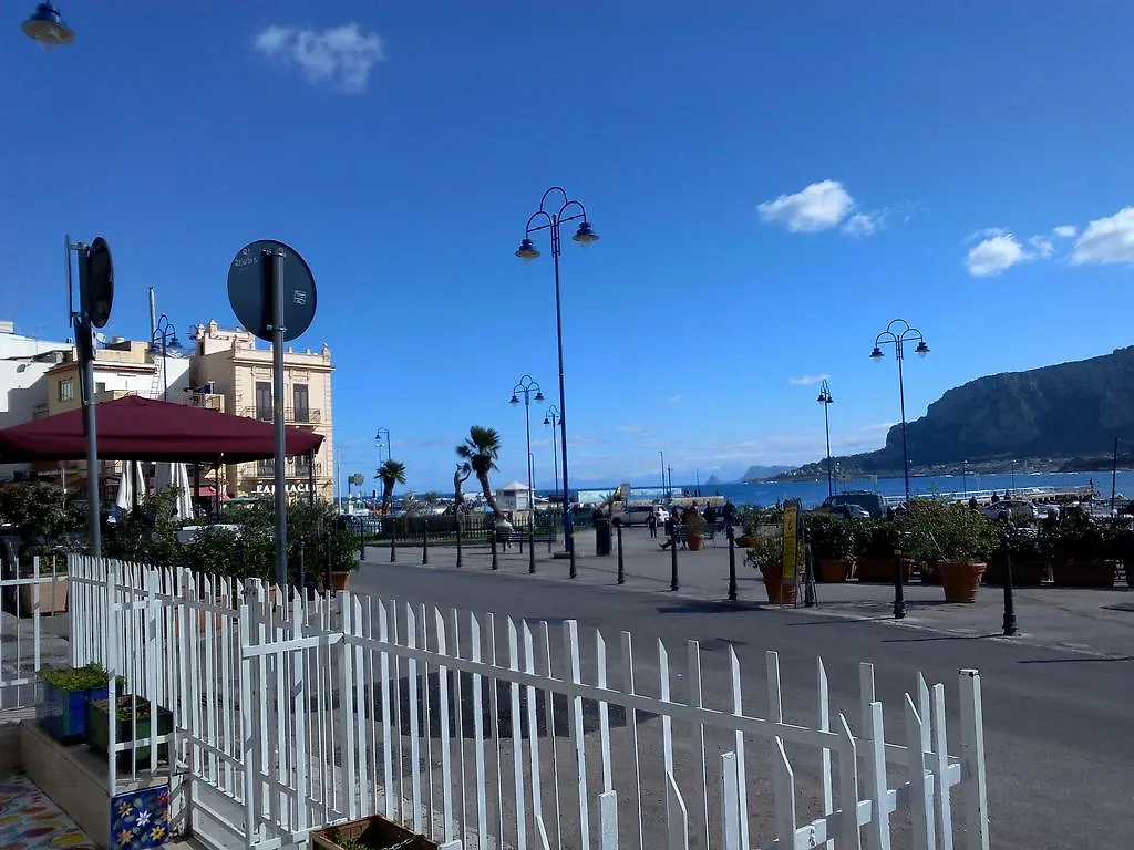 Casa Vacanza Pupidda Palermo Apartment